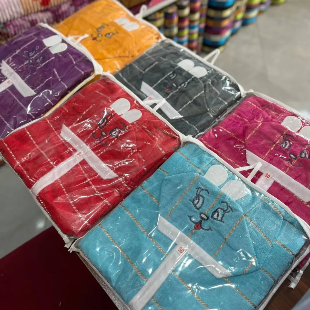 حوله تن‌پوش  بچه گانه  سایز ۷۰